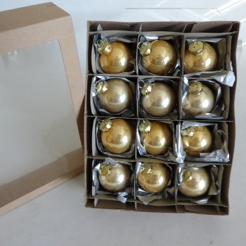 1.5” SMITH & HAWKEN CHRISTMAS GERMAN GLASS JEWEL TONE BALL ORNAMENTS BOX OF 12